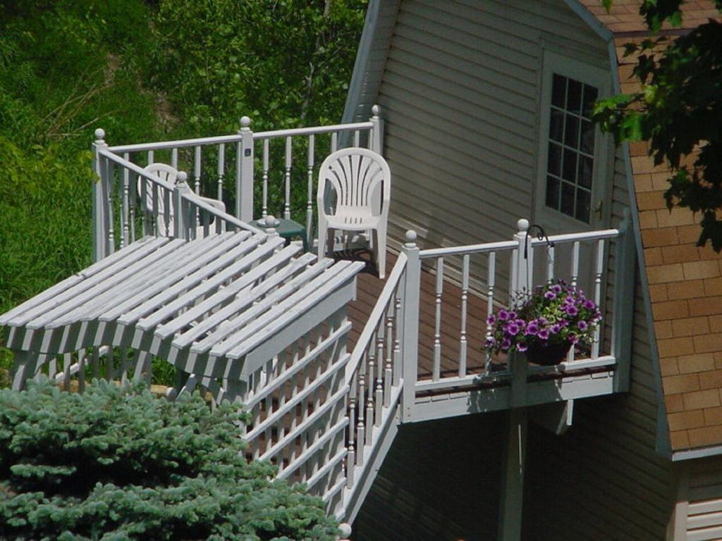 Villa Trickling Waters Retreat Marquette Zimmer foto