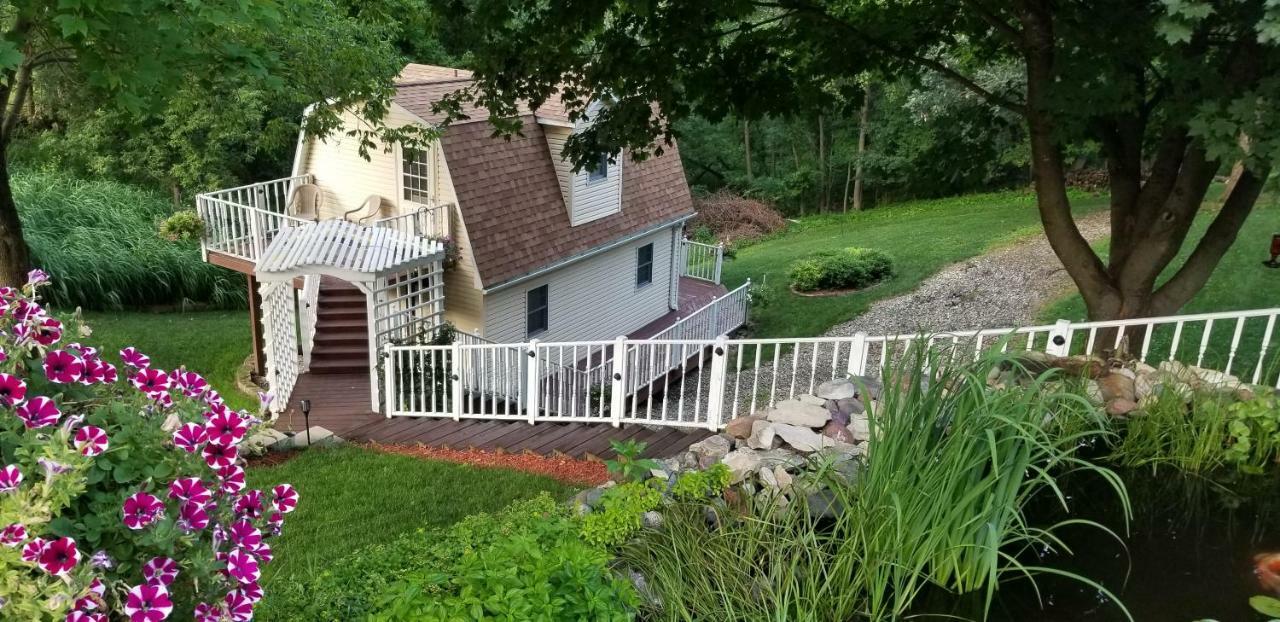 Villa Trickling Waters Retreat Marquette Exterior foto